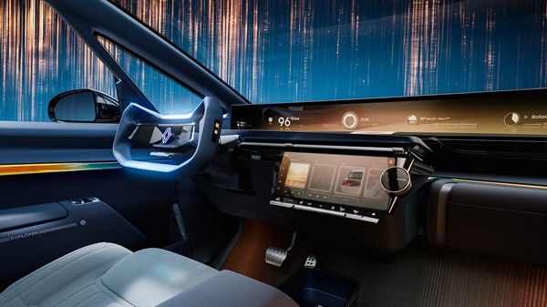 connected driver space- Renault R-Space Lab concept